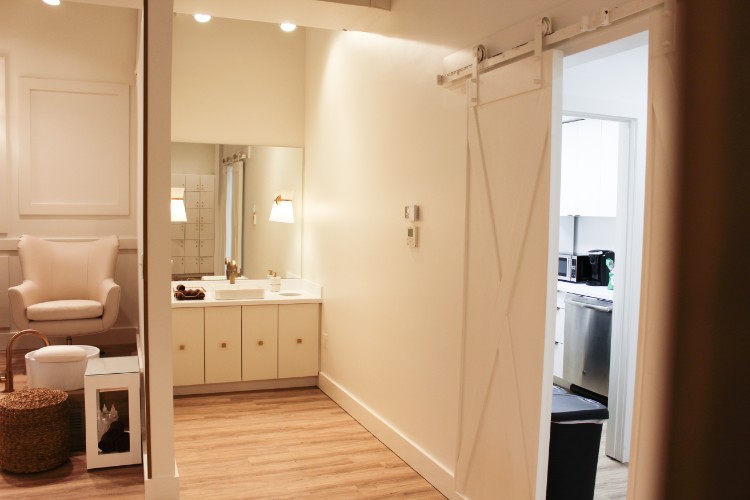 Paintbase Nail Salon, Columbia, SC (Retail) A Cohn Corporation